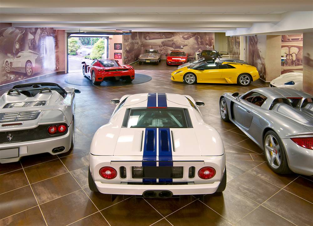 ... in a glamorous fashion, with these stylish home garage design ideas