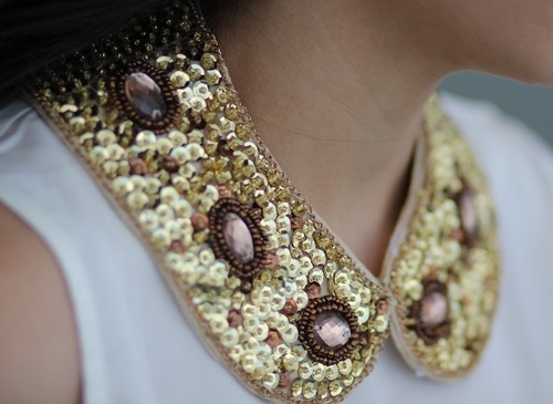 Mother of pearl - sequinned necklace collar