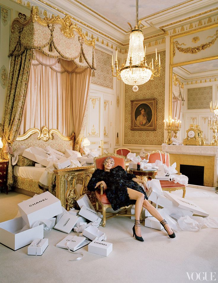 The Ritz Paris - Kate Moss goes shopping