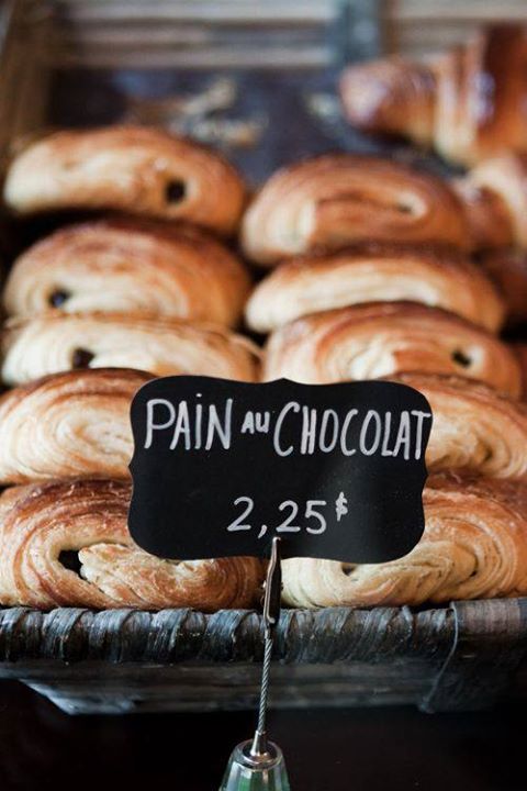 French living - pain au chocolate - French patisserie
