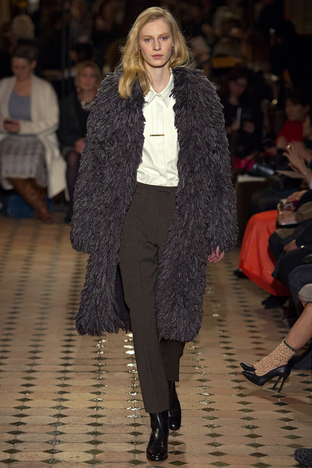 Runway: Hermes Fall 2013 RTW collection