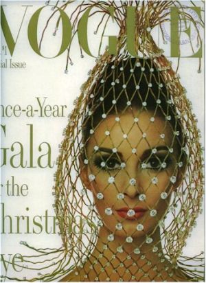 Vintage Vogue magazine covers - wah4mi0ae4yauslife.com - vogue_cover_dec_1965.jpg