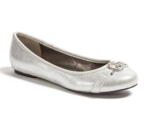 Foot fetish: Silver ballet flats