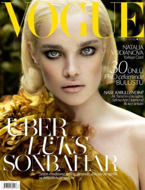 Vogue magazine covers - wah4mi0ae4yauslife.com - natalia-vodianova-covers-vogue-turkey-september-2011.jpeg