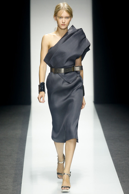 RUNWAY: Gianfranco Ferre Spring 2014 RTW Collection