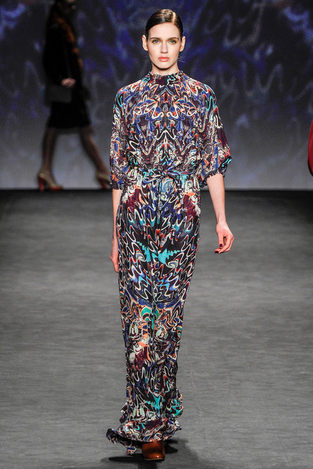 RUNWAY: Vivienne Tam Fall 2014 RTW Collection