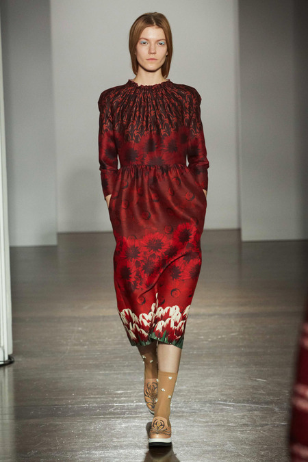 RUNWAY: Mother of Pearl Fall 2014 RTW Collection