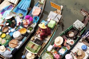 floating-market-thailand.jpg