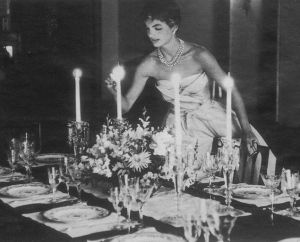 jackie-jacqueline-bouvier-kennedy-lighting-candle-dinner-party.jpg