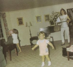 jackie-kennedy-follows-her-son-in-the-living-room-of-her-in-laws.jpg